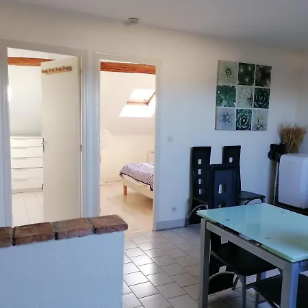 Appartement T2 Avec Parking Privé à La Fontaine *