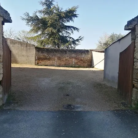 Apartment Climatise Avec Parking Prive A La Fontaine *