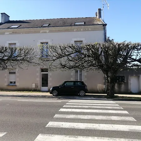 Climatise Avec Parking Prive A La Fontaine Apartment Doue-la-Fontaine